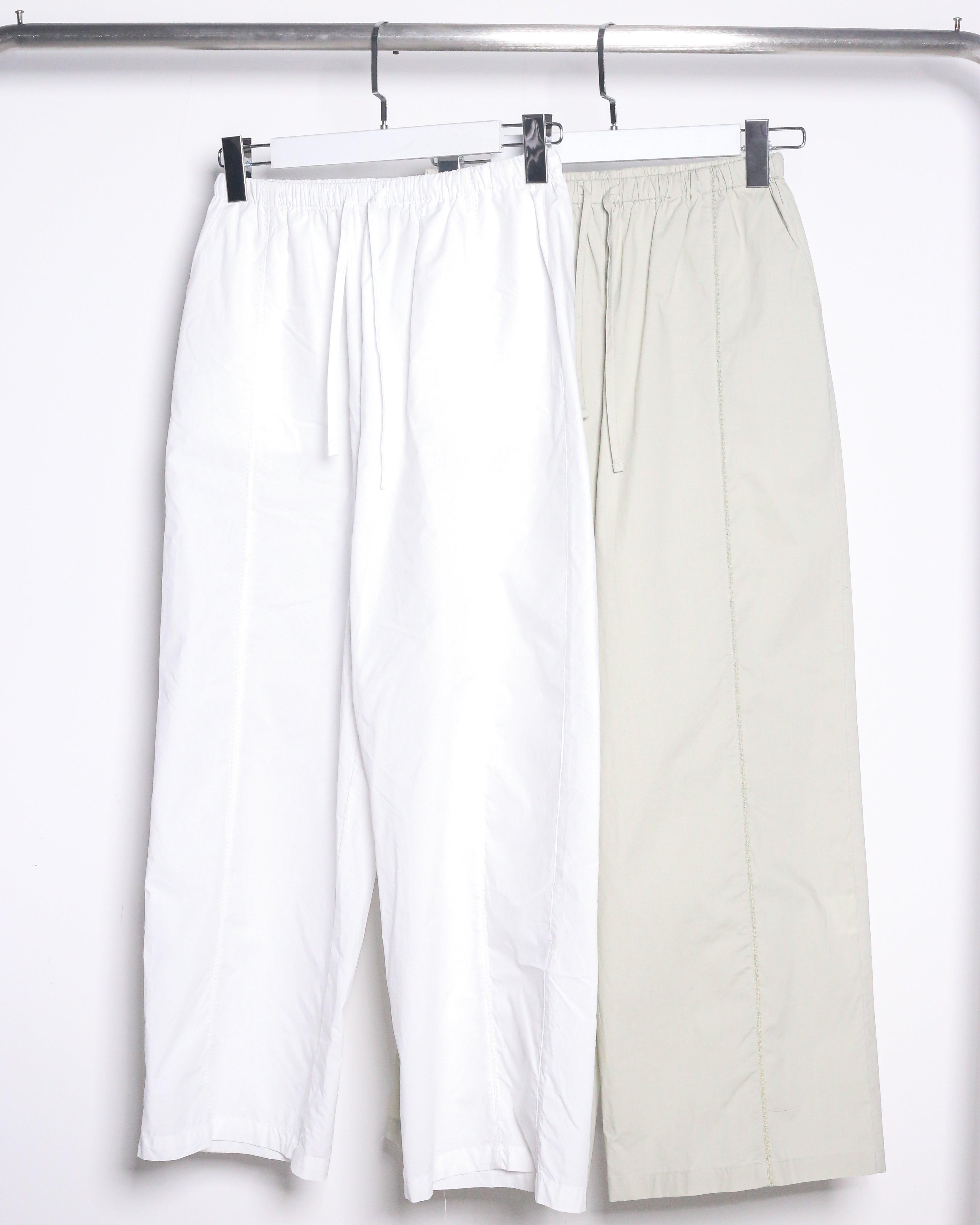 COTTON-LINEN PLEATED PANTS