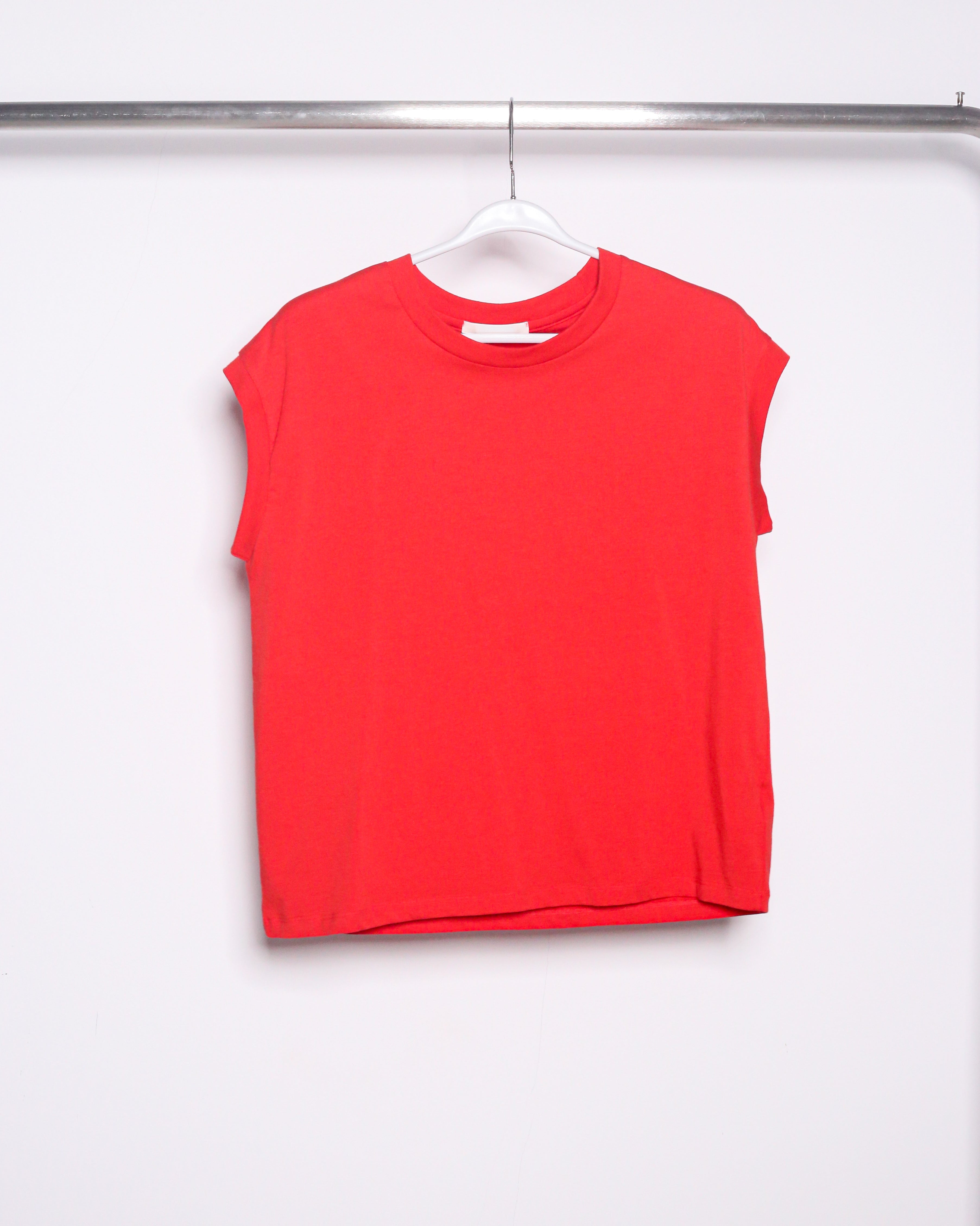 "NOT-SO-BASIC" ROUND NECK TEE