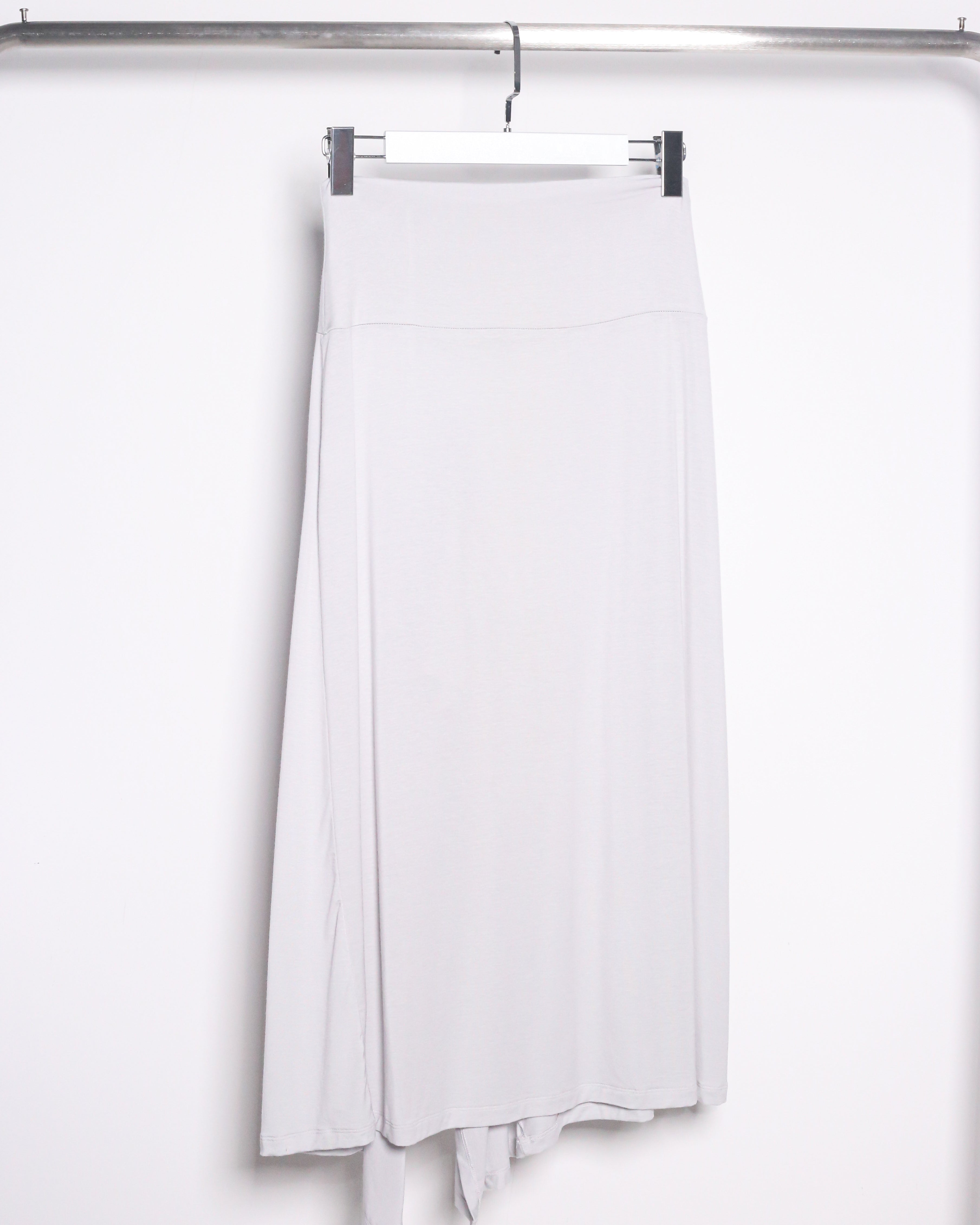 STRETCHY SPLIT MAXI SKIRT
