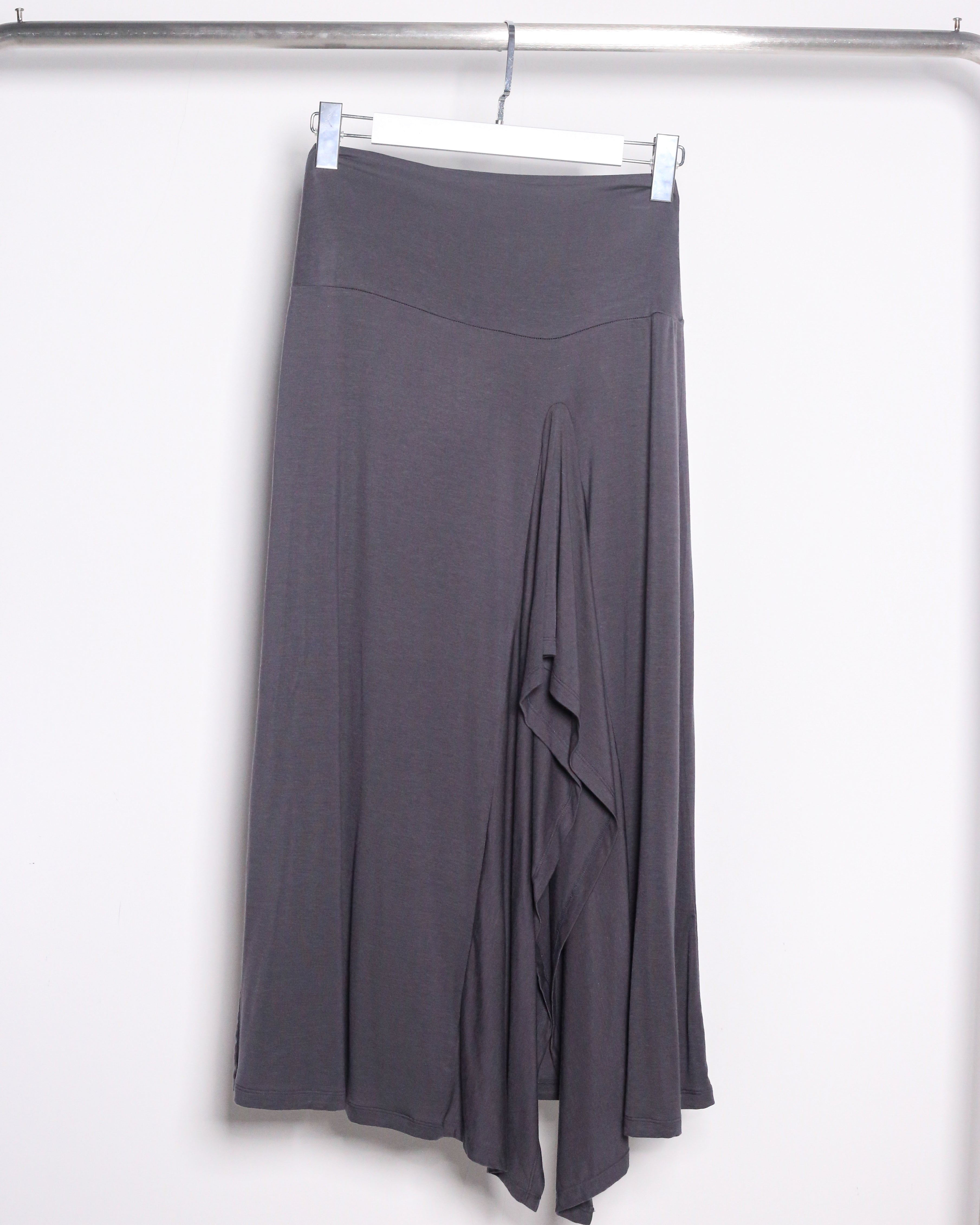 STRETCHY SPLIT MAXI SKIRT