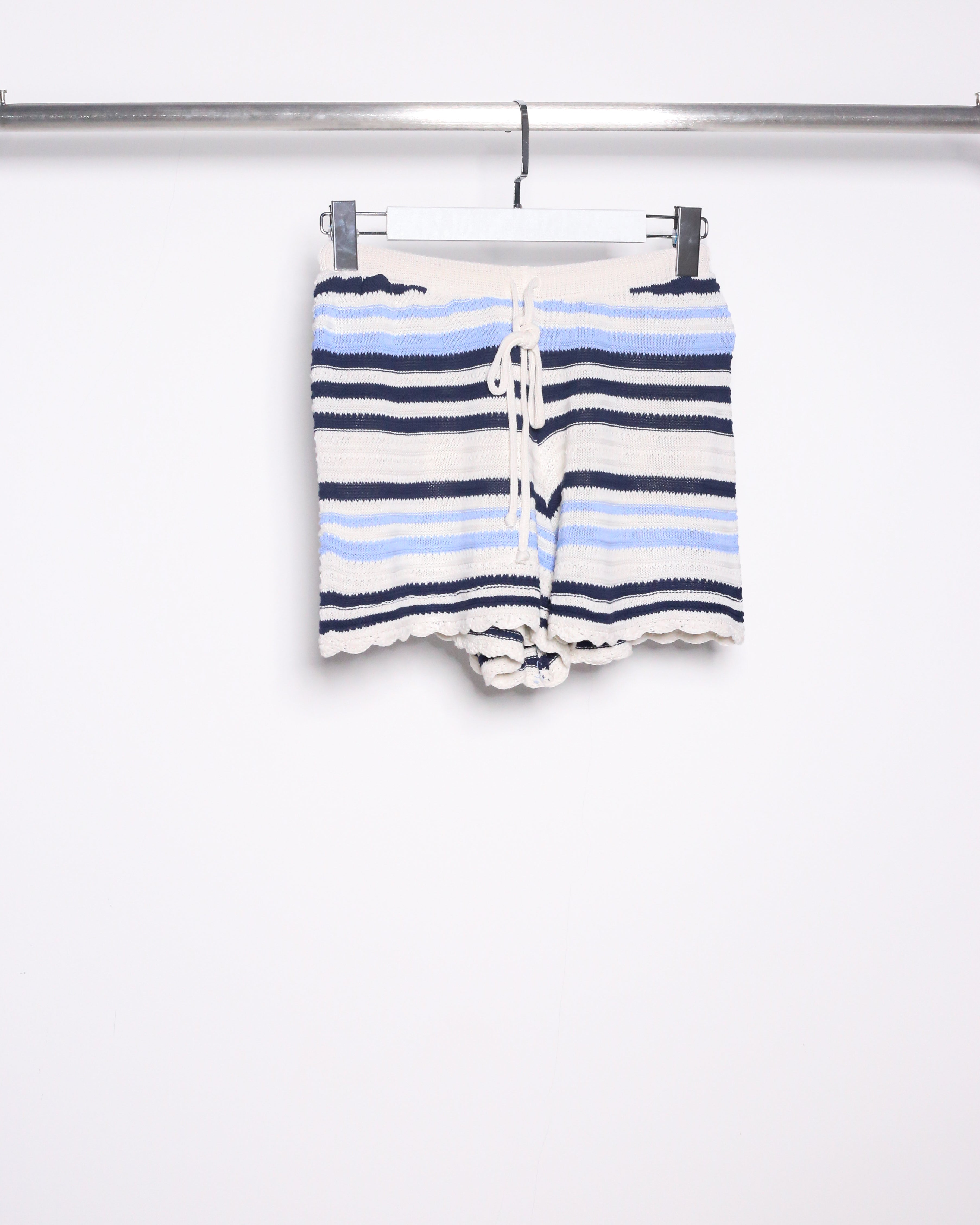 STRIPE KNIT SHORTS