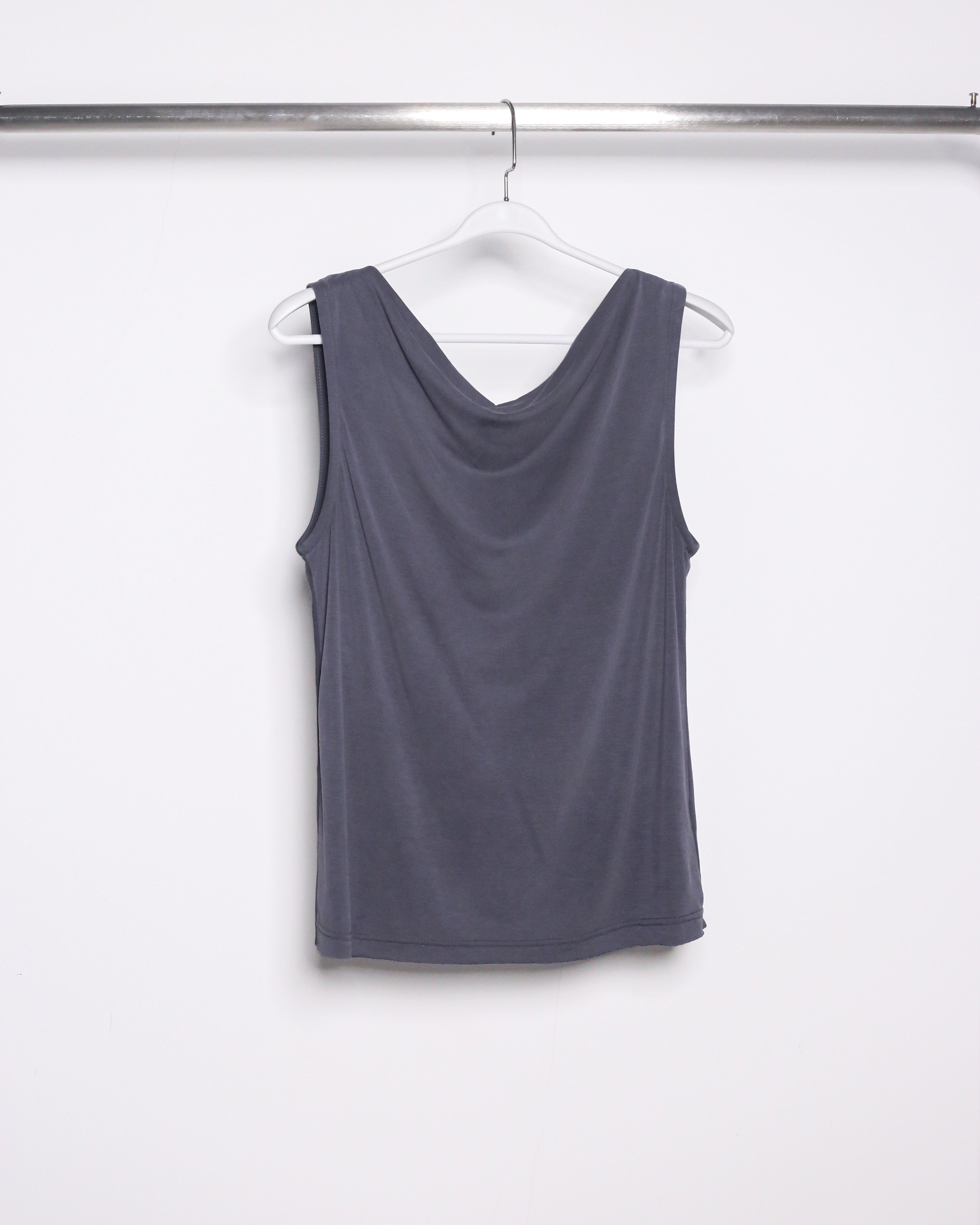 TWISTED BACKLESS TANK