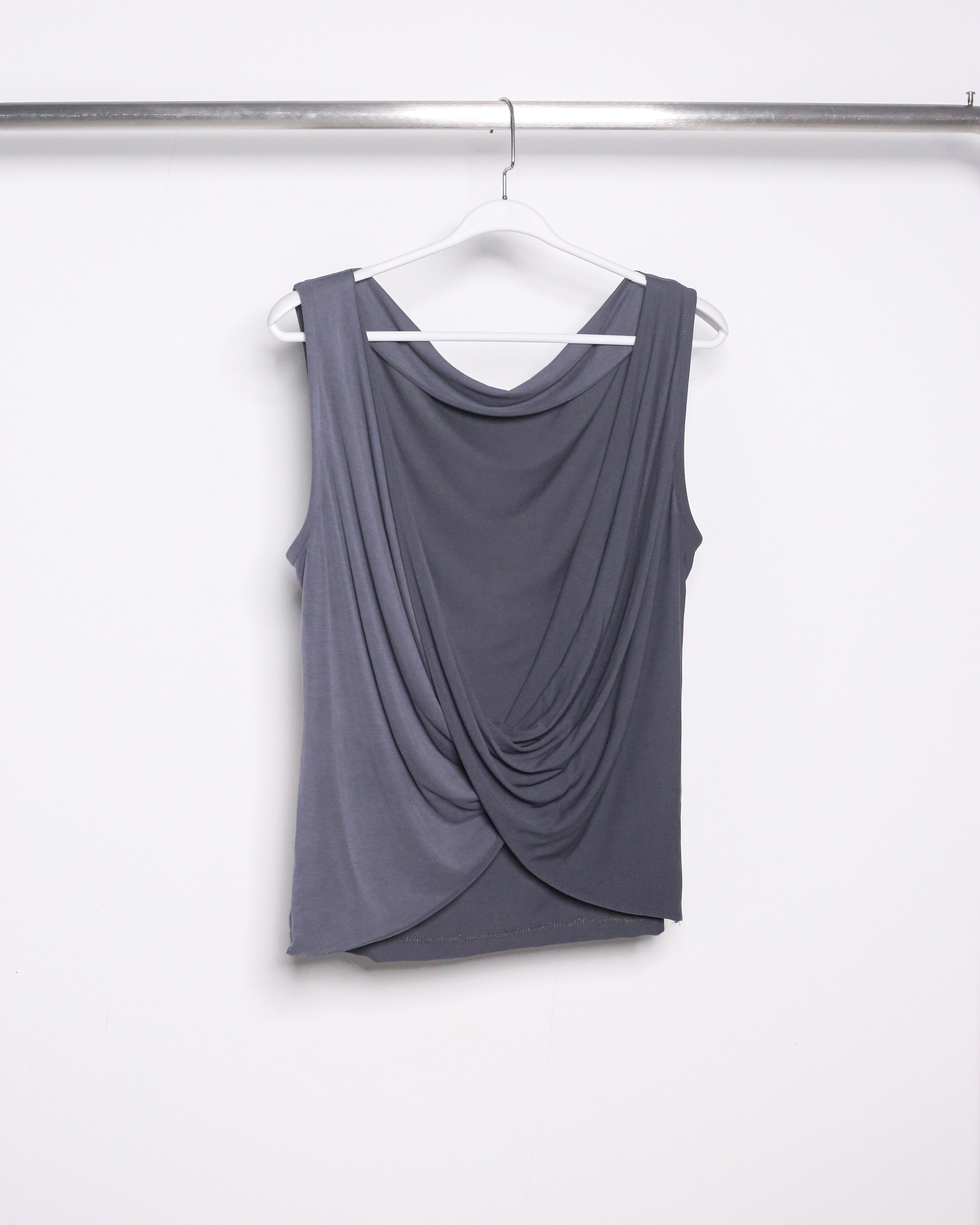 TWISTED BACKLESS TANK